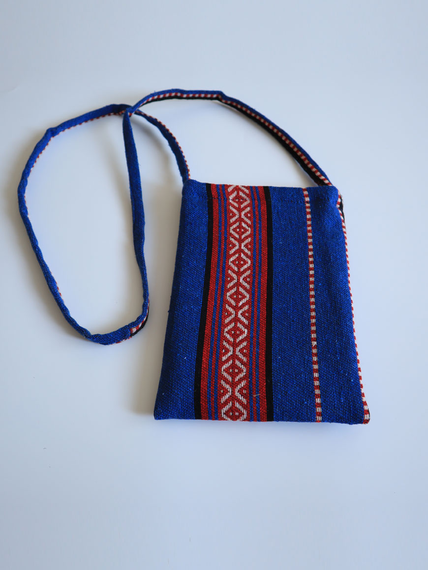 Otantik Kilim Desenli Küçük Çapraz Omuz Çantası